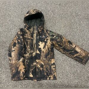 Boys Columbia Camo Winter Jacket Size Small (8)